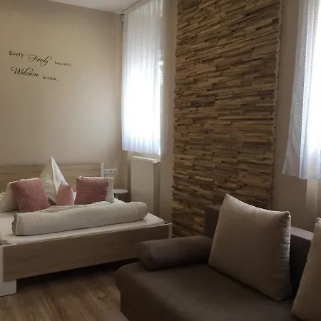 Apartment Family Apartmanhaz