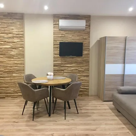 Family Apartmanhaz Apartment